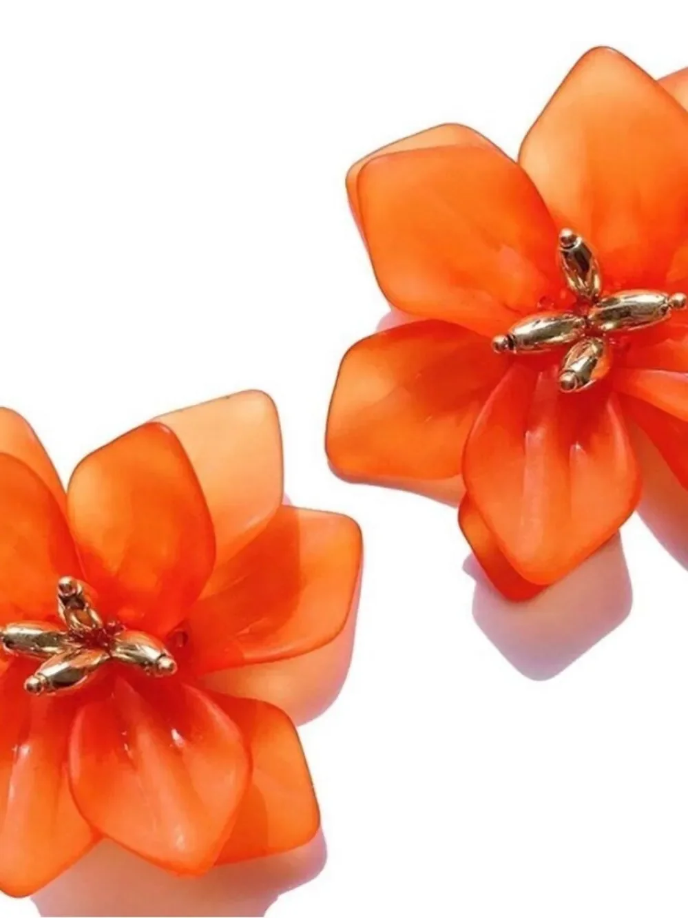 🧡 NEW Unique paparazzi Red-Orange Floral Pierced earrings 🧡